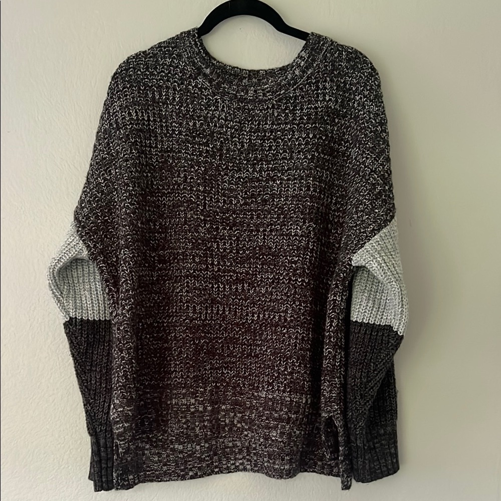 Black/grey sweater time and tru